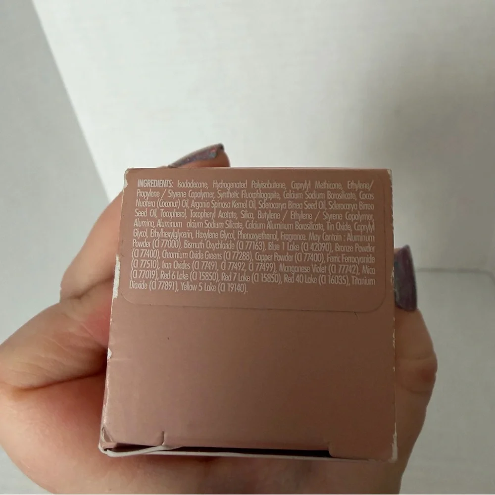 NIB Sol Body Glow Oil in Shade Golden 3.5 oz Tan Summer Vacation Beach Vegan - Picture 9 of 12